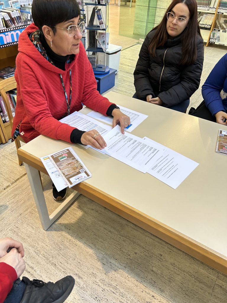 Assistència a la Direcció visita la Biblioteca Provincial